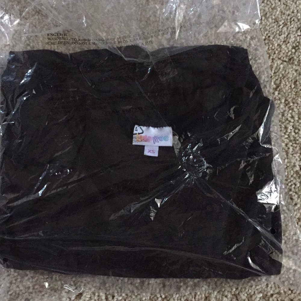 LulaRoe Noir Irma